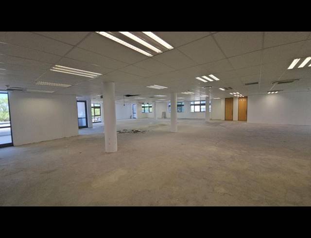 BUSINESS PROPERTY TO RENT IN WATERFALL